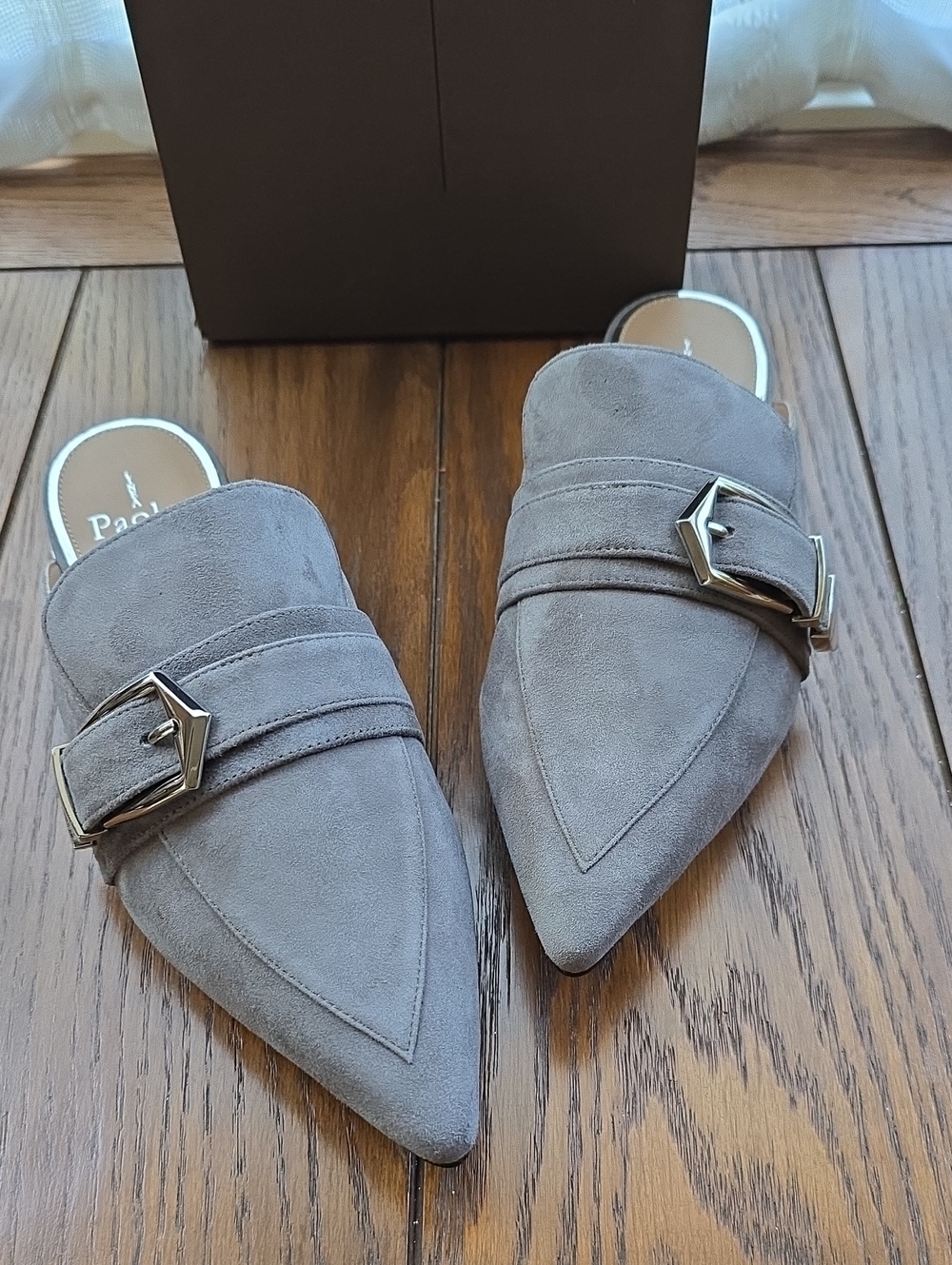 NIB - Linea Paolo ACE-L Suede Buckle Pointed Toe Mules Stone Grey 8M